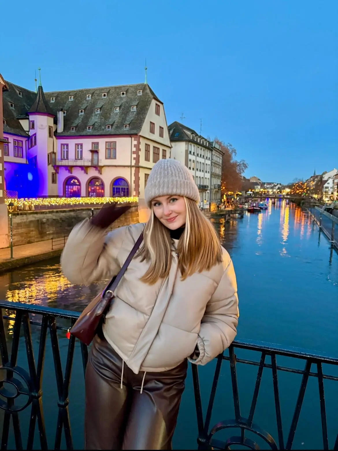 Rituel de Soie et d'Obéissance - Image 2